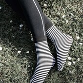 Put your socks on & go wild! 🌱

 #socks #greenfashion #fashion #greenlife #green #newcollecion #hosiery #sostainability